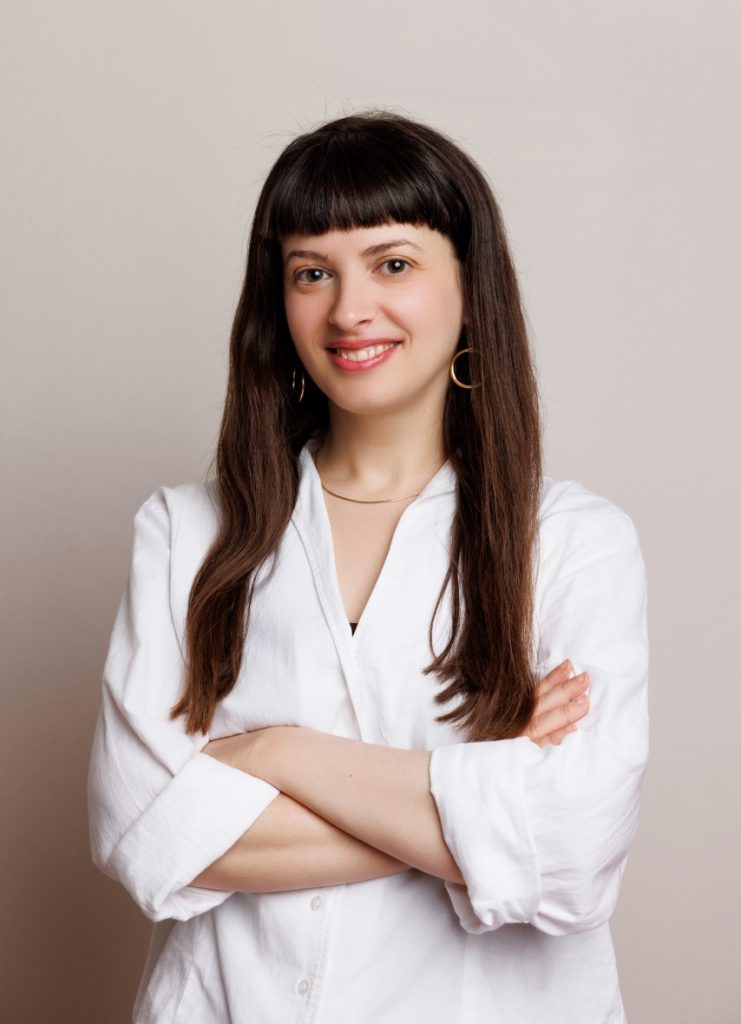 Dr. (proces) Luana Harizaj