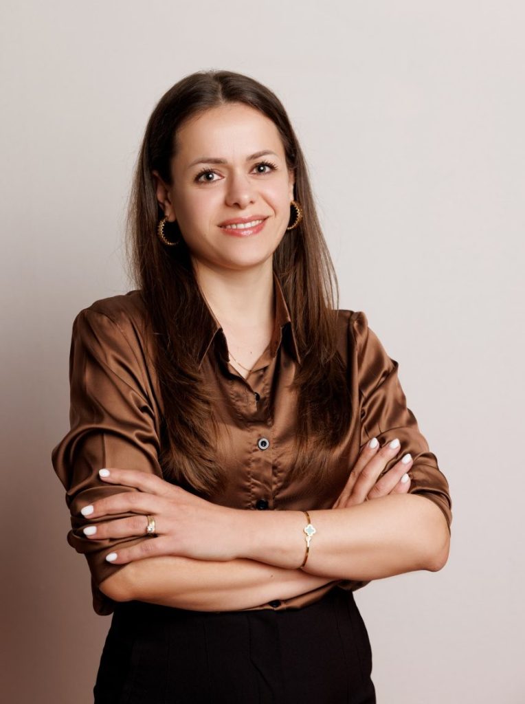 Dr. Denisa Cani