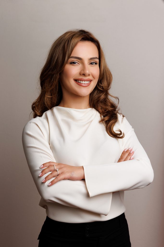 Dr. (proces) Sara Uldedaj
